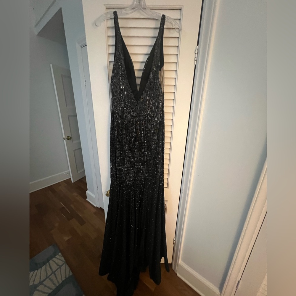 Sherri Hill Prom Dress Size 8 - Picture 5 of 11